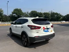 2022 Nissan Qashqai 2.0L CVT XV Prem Luxury, белый — фото 2