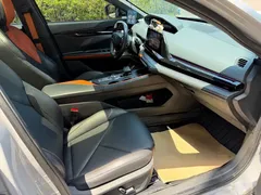 2022 Changan UNI-V 1.5T — фото 6