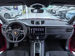 2021 Porsche Macan 2.0T — фото 7