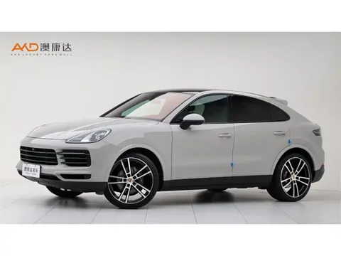 2023 Porsche Cayenne Coupe/3.0T/23 Platinum
