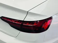 2020 Audi A4L 40 TFSI, белый — фото 12