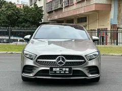 2020 Mercedes-Benz A-Class A 200 L — фото 2