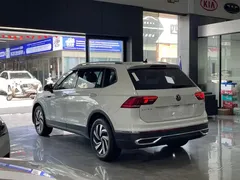 2023 Volkswagen Tiguan L 280TSI AT 2WD, белый — фото 15