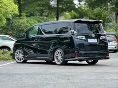 2020 Toyota Vellfire Hybrid 2.5L HV Luxury, чёрный — фото 4