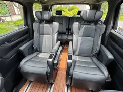 2020 Toyota Vellfire Hybrid 2.5L HV Luxury, чёрный — фото 9