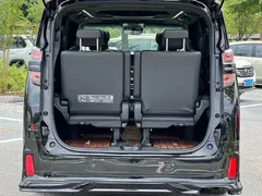 2020 Toyota Vellfire Hybrid 2.5L HV Luxury, чёрный — фото 21