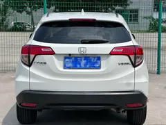 2020 Honda Vezel 1.5L CVT Elite, белый — фото 8
