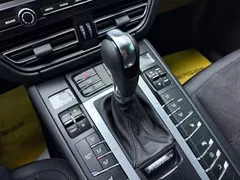 2021 Porsche Macan 2.0T, синий — фото 6