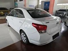 2020 Hyundai Reina 1.4L MT GL, белый — фото 5