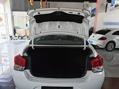 2020 Hyundai Reina 1.4L MT GL, белый — фото 19