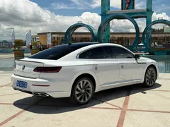 2023 Volkswagen CC 380TSI, белый — фото 12