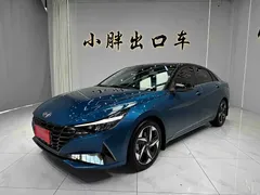 2022 Hyundai Elantra 1.5L CVT LUX Premium, синий — фото 1