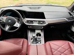 2022 BMW X5 40Li Premium M Sport Package, чёрный — фото 8