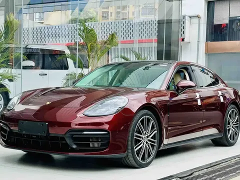 2021 Porsche Panamera 2.9T