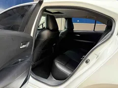 2021 Toyota Corolla 1.2T S-CVT Elite, белый — фото 9