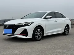 2022 Changan Eado PLUS 1.4T GDI DCT Premium, белый — фото 1