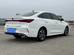 2022 Changan Eado PLUS 1.4T GDI DCT Premium, белый — фото 4