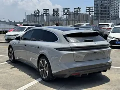 2024 Nio ET5T 100kWh Touring EV — фото 5