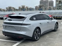 2024 Nio ET5T 75kWh Touring — фото 6
