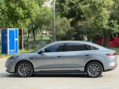 2025 BYD Qin L EV 470km Leading — фото 19