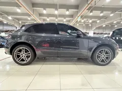 2021 Porsche Macan 2.0T — фото 5