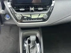2021 Toyota Corolla Hybrid 1.8L E-CVT Elite, синий — фото 15