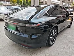 2024 Nio ET7 75kWh Executive, чёрный — фото 7