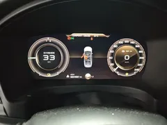 2022 Geely Emgrand GT 1.5T PHEV, чёрный — фото 12