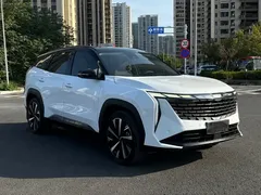 2023 Geely Atlas L 1.5TD DCT Premium, белый — фото 3