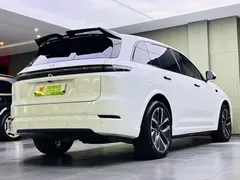 2024 Li Auto L7 Ultra, белый — фото 4