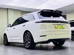 2024 Li Auto L7 Ultra, белый — фото 6