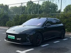 2024 Nio ET5T 75kWh Touring, чёрный — фото 1