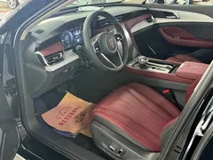 2025 Hongqi H5 PHEV 130, чёрный — фото 8