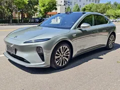 2022 Nio ET5 75kWh, зелёный — фото 2