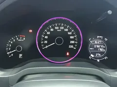 2020 Honda Vezel 1.5L CVT Elite, белый — фото 14