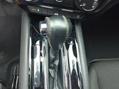 2020 Honda Vezel 1.5L CVT Elite, белый — фото 16