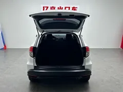 2022 Honda Vezel 1.5L CVT Pioneer, белый — фото 17