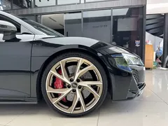2022 Audi R8, чёрный — фото 16