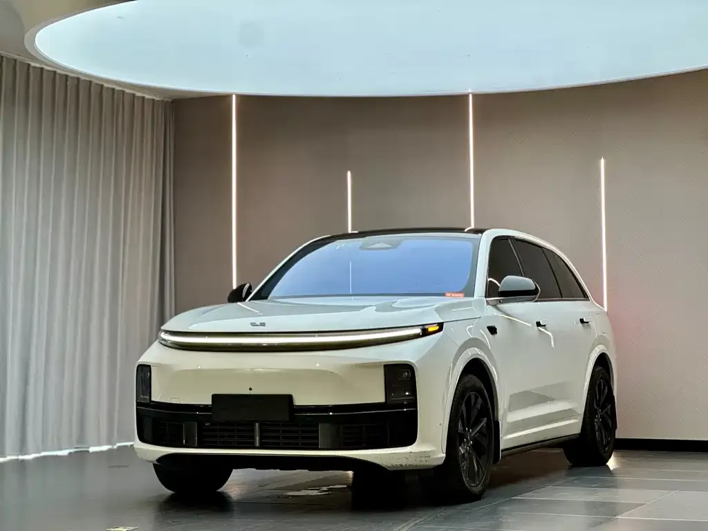 2023 Li Auto L7 Pro