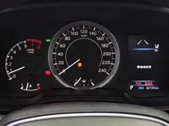 2022 Toyota Levin 185T CVT Sport, белый — фото 13