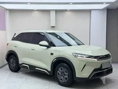 2025 BYD Yuan UP Smart Driving 401km Vitality, зелёный — фото 3