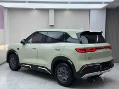 2025 BYD Yuan UP Smart Driving 401km Vitality, зелёный — фото 6
