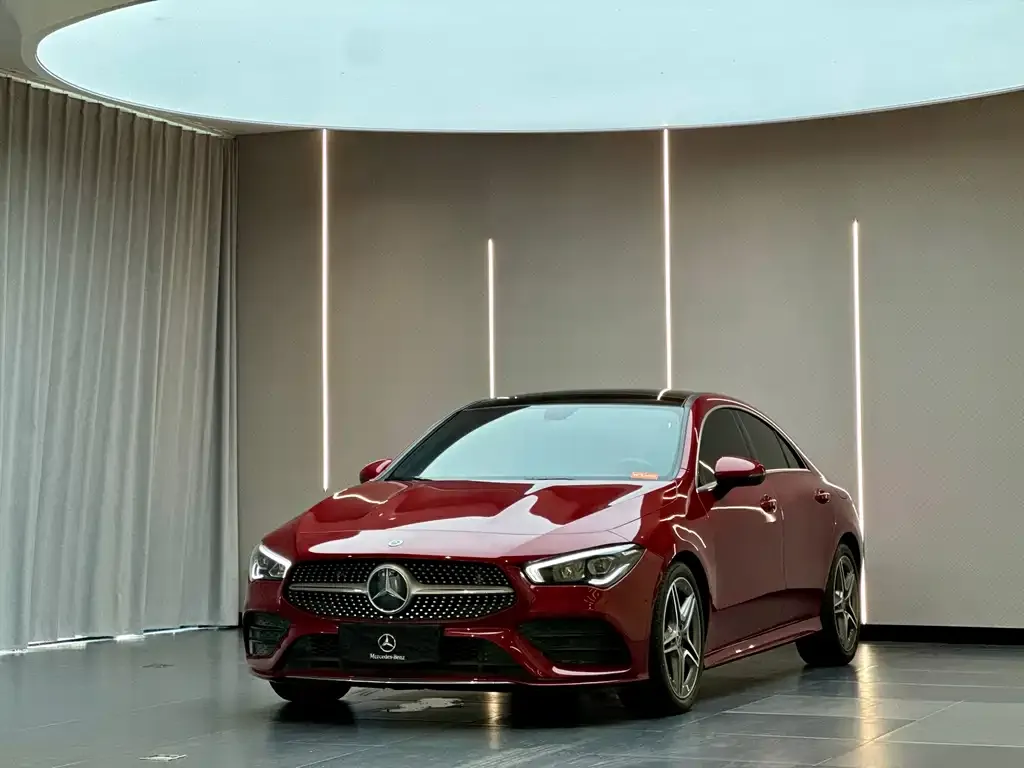2022 Mercedes-Benz CLA 200