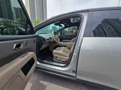 2025 Li Auto i6 2WD Standard — фото 4