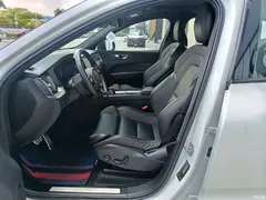 2021 Volvo XC60 Plug-in Hybrid T8 E-Drive Hybrid Zhiyuan Sport — фото 5
