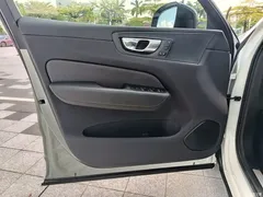 2021 Volvo XC60 Plug-in Hybrid T8 E-Drive Hybrid Zhiyuan Sport — фото 12
