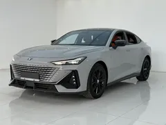 2023 Changan UNI-V 1.5T Sport — фото 1