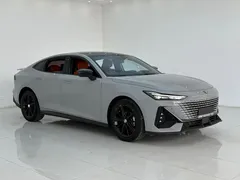 2023 Changan UNI-V 1.5T Sport — фото 3