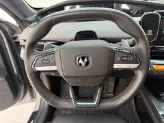 2022 Changan UNI-V 1.5T — фото 7
