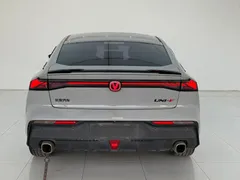 2022 Changan UNI-V 1.5T — фото 17
